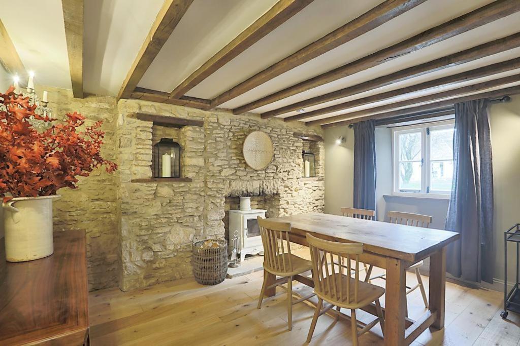 Luxury Cotswold Cottage With Hot Tub In Stow On The Wold! מראה חיצוני תמונה