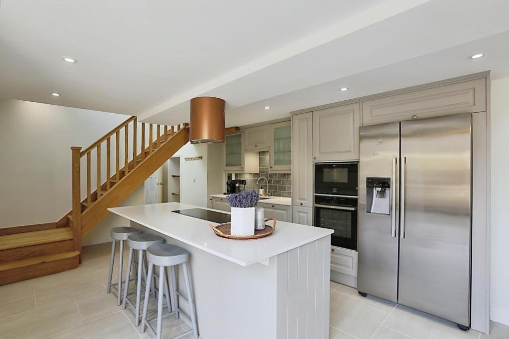 Luxury Cotswold Cottage With Hot Tub In Stow On The Wold! מראה חיצוני תמונה