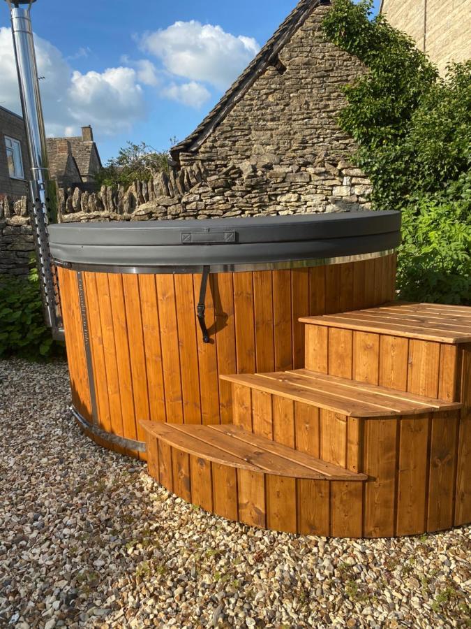 Luxury Cotswold Cottage With Hot Tub In Stow On The Wold! מראה חיצוני תמונה