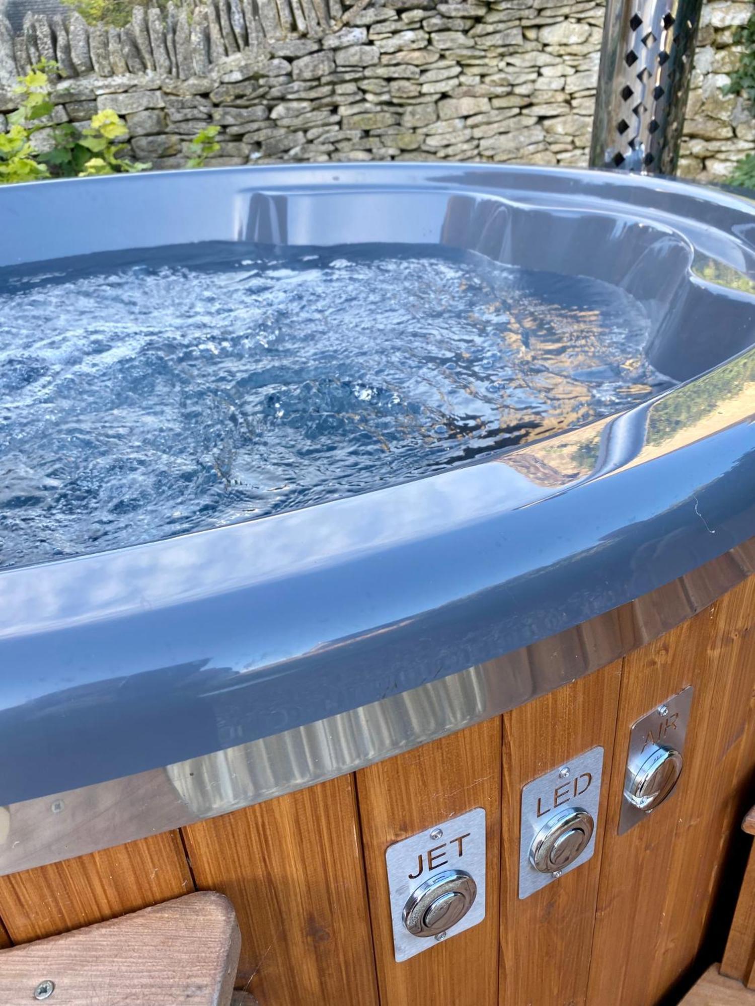 Luxury Cotswold Cottage With Hot Tub In Stow On The Wold! מראה חיצוני תמונה
